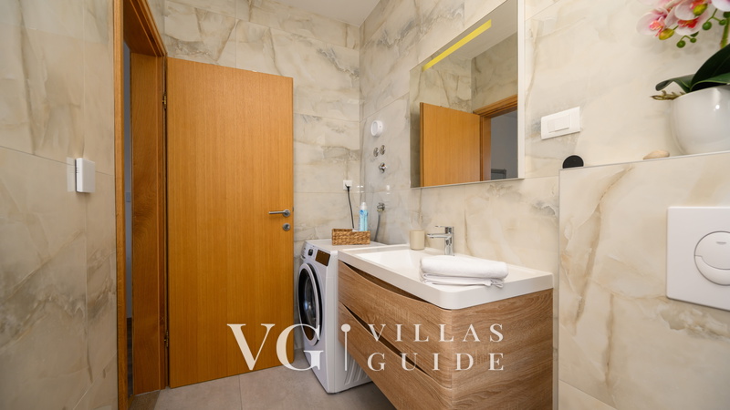 Villa Dida Božo Badezimmer