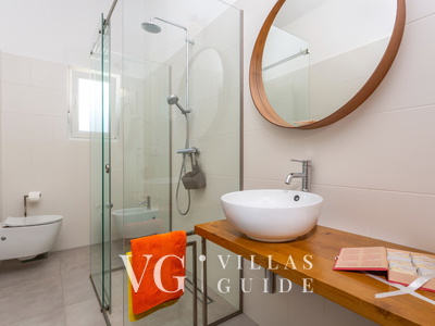Casa Tijana with pool island Krk Bathroom