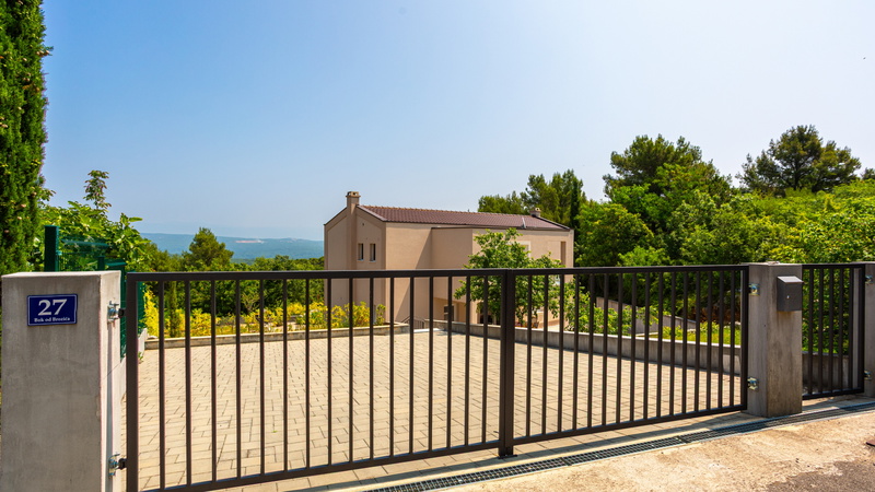 Casa Tijana with pool island Krk