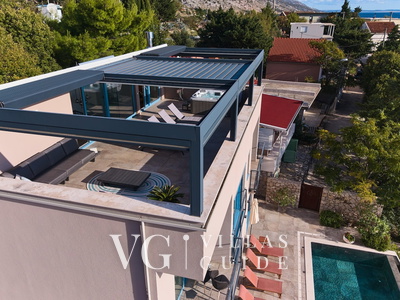 Villa Wind rose with pool&whirpool&sauna&beachfront wellness