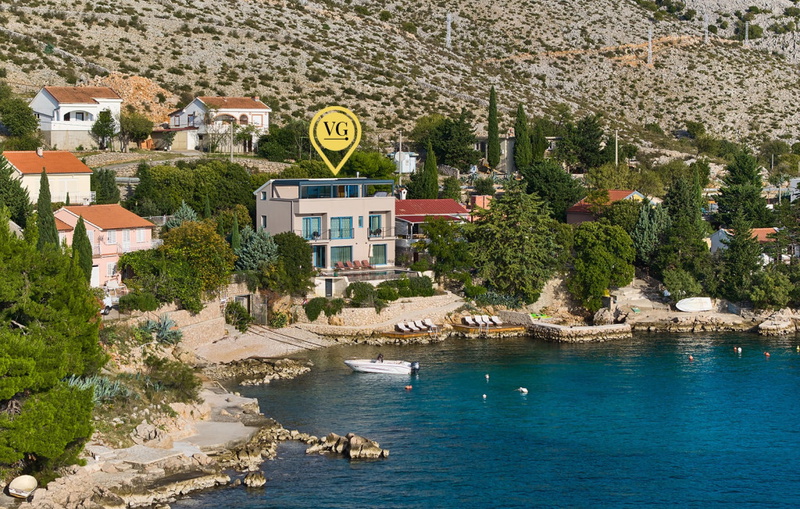 Villa Wind rose with pool&whirpool&sauna&beachfront