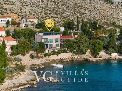 Villa Wind rose with pool&whirpool&sauna&beachfront
