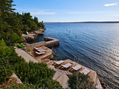 Villa Wind rose with pool&whirpool&sauna&beachfront