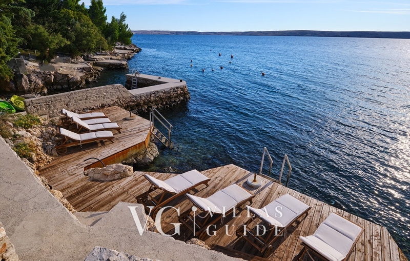 Villa Wind rose with pool&whirpool&sauna&beachfront