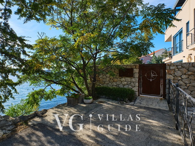 Villa Wind rose with pool&whirpool&sauna&beachfront Dvorište i vanjski dio objekta