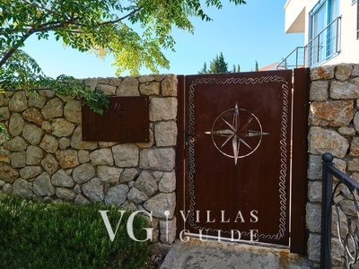 Villa Wind rose with pool&whirpool&sauna&beachfront Dvorište i vanjski dio objekta