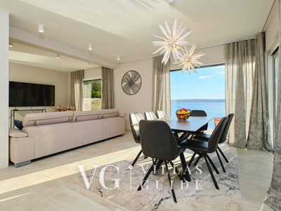 Villa Wind rose with pool&whirpool&sauna&beachfront Dnevni boravak