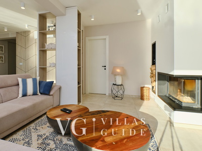 Villa Wind rose with pool&whirpool&sauna&beachfront Dnevni boravak