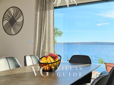 Villa Wind rose with pool&whirpool&sauna&beachfront Dnevni boravak