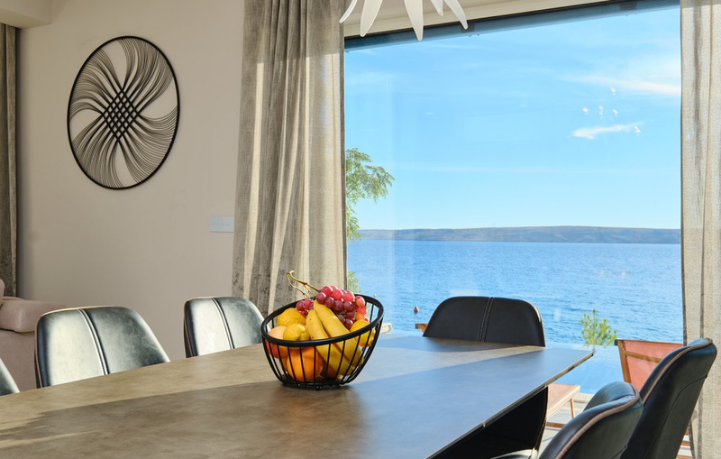 Villa Wind rose with pool&whirpool&sauna&beachfront