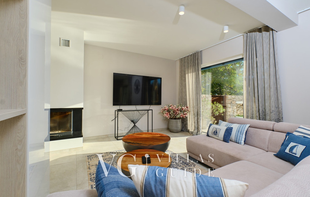 Villa Wind rose with pool&whirpool&sauna&beachfront Dnevni boravak