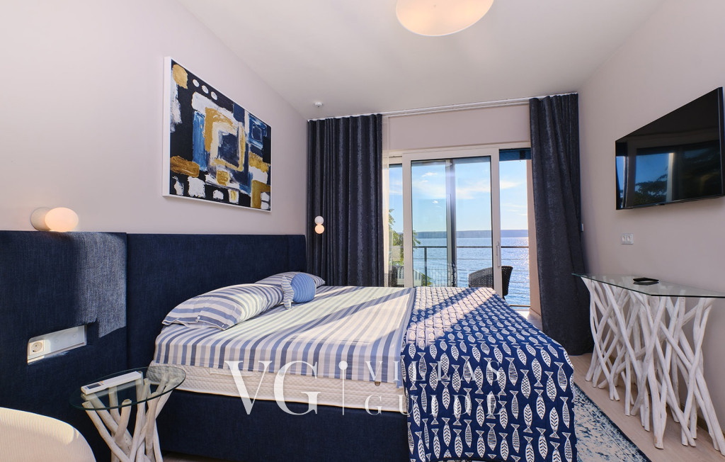 Villa Wind rose with pool&whirpool&sauna&beachfront