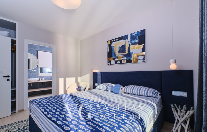 Villa Wind rose with pool&whirpool&sauna&beachfront Schlafzimmer