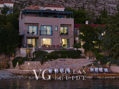 Villa Wind rose with pool&whirpool&sauna&beachfront Dvorište i vanjski dio objekta