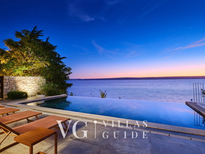 Villa Wind rose with pool&whirpool&sauna&beachfront