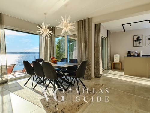 Villa Wind rose with pool&whirpool&sauna&beachfront