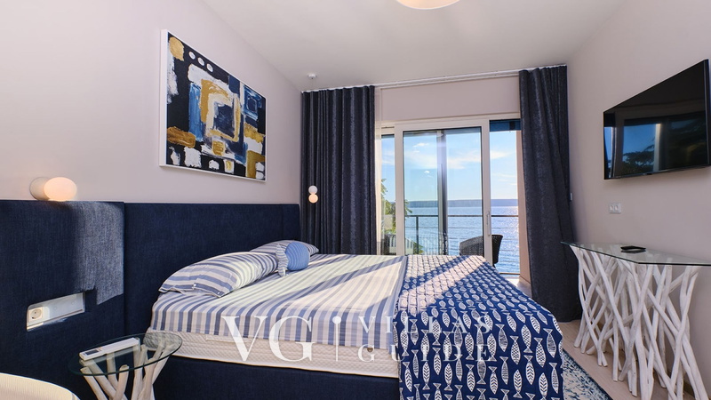 Villa Wind rose with pool&whirpool&sauna&beachfront