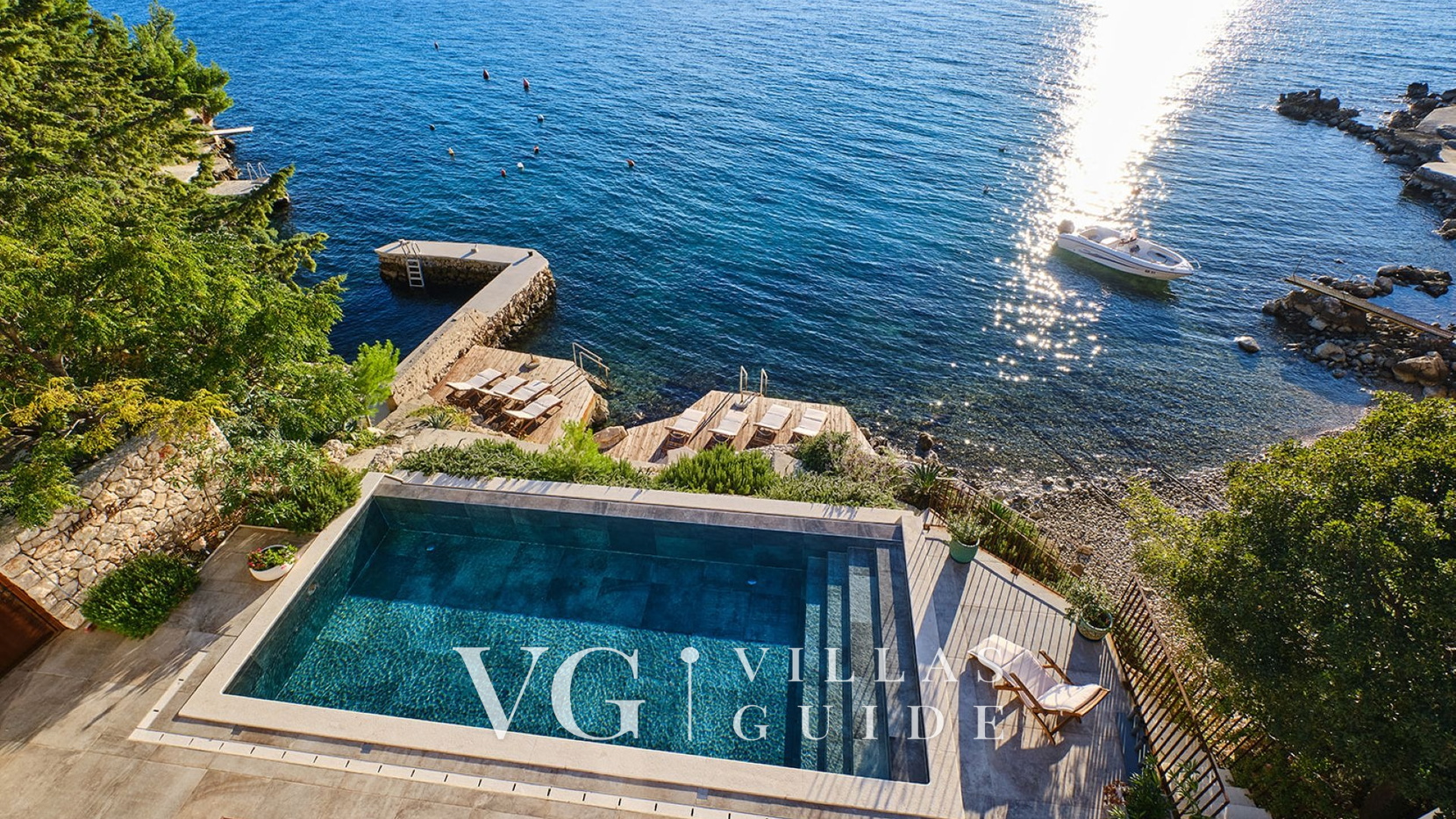 Villa Wind rose with pool&whirpool&sauna&beachfront Pool