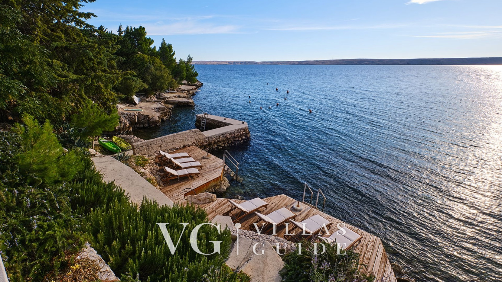 Villa Wind rose with pool&whirpool&sauna&beachfront