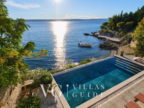 Villa Wind rose with pool&whirpool&sauna&beachfront