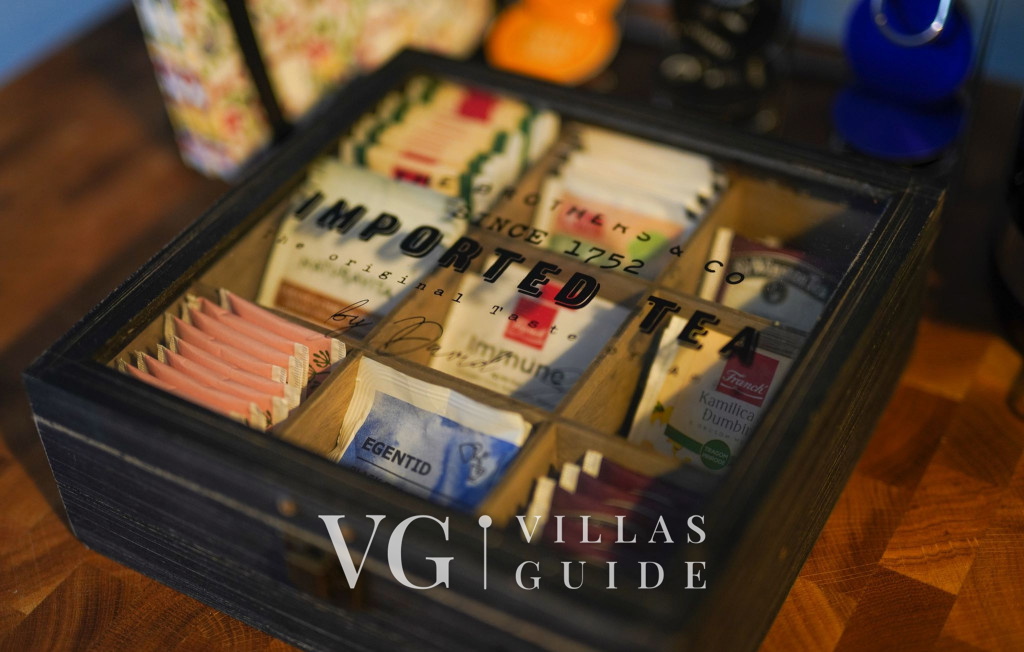 Holiday House Ved Kitchen