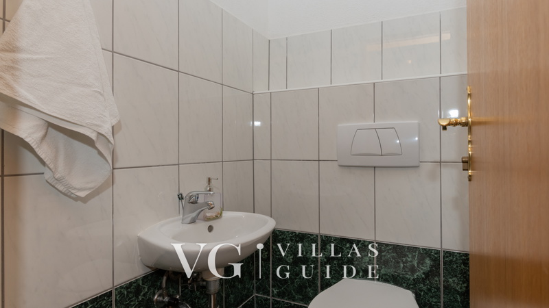 Villa Stipe - Makarska-Zagvozd Toilette per gli ospiti