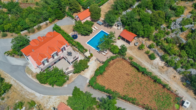 Kuća za odmor Makarska - Zagvozd