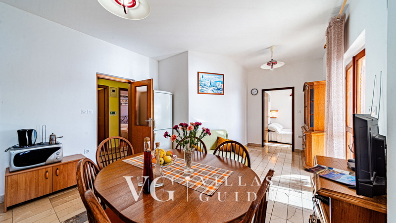 Apartman Meri Living room