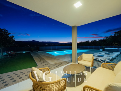 Villa Blue Lake - Makarska-Imotski Piscina