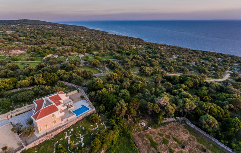 Villa Lun T - Island Pag