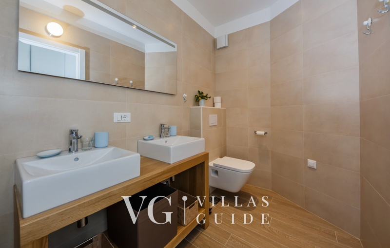 Villa Lun T - Island Pag Badezimmer