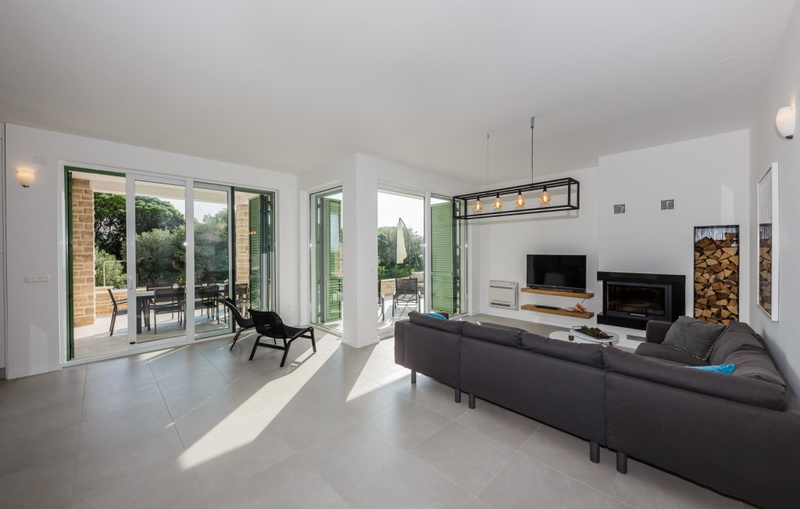 Villa Lun T - Island Pag