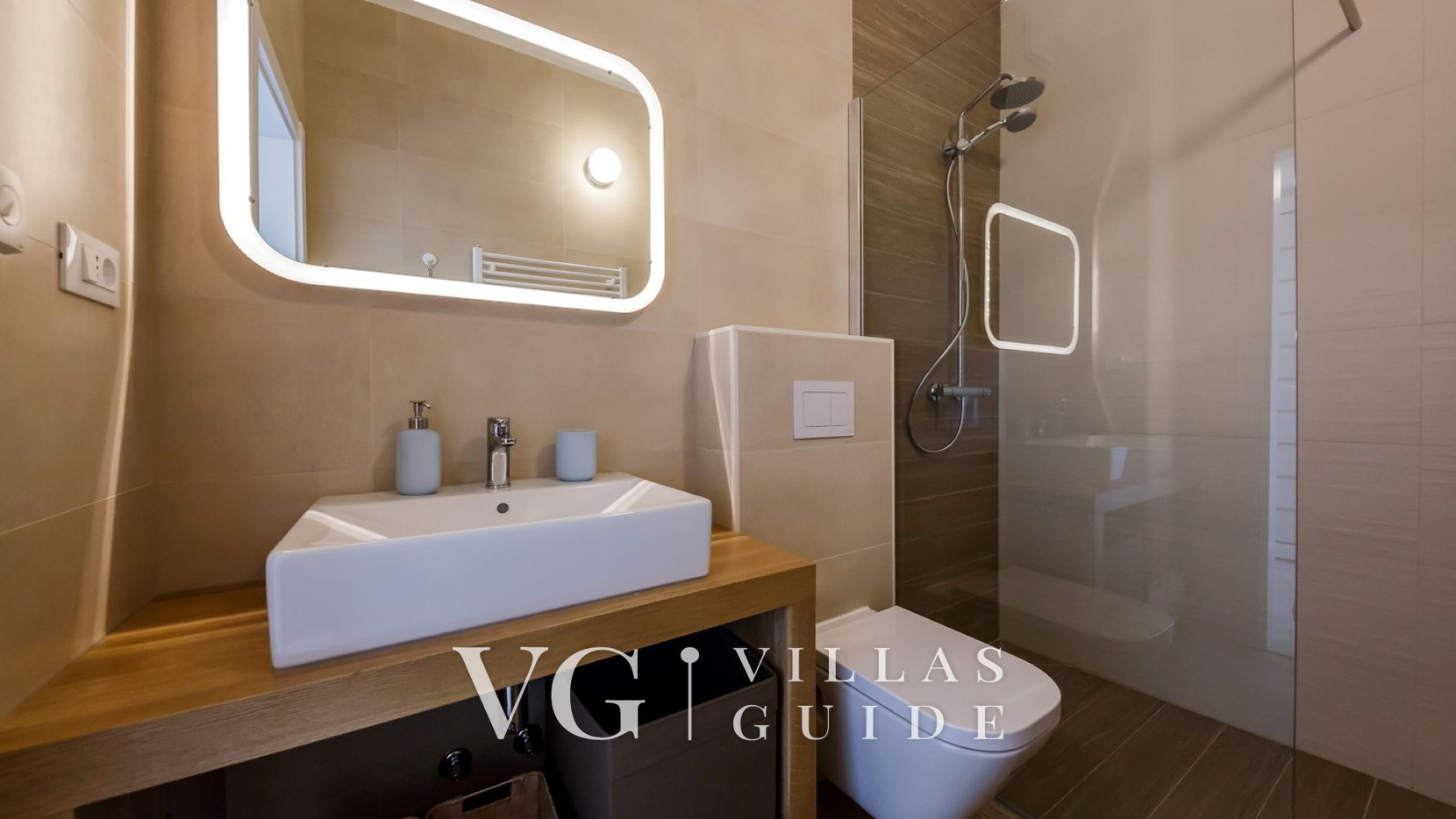 Villa Lun T - Island Pag Badezimmer