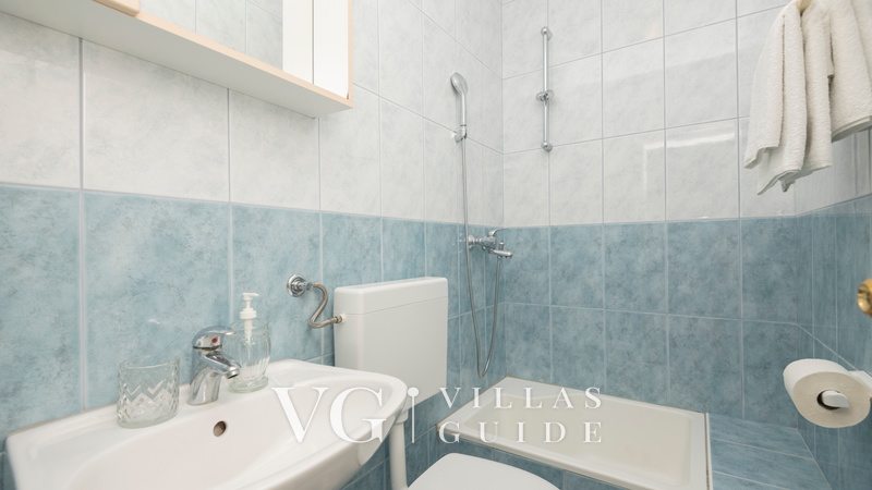 Apartman Fortuna pool-Makarska Kupaonica