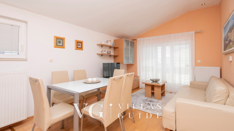 Apartman Fortuna pool-Makarska Dnevni boravak