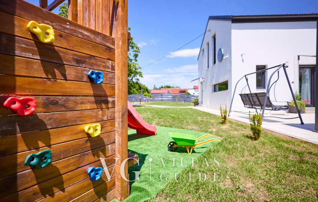 Villa M.I.L.A. Contenuto aggiuntivo