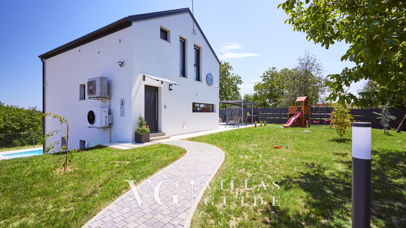 Villa M.I.L.A. Dvorište i vanjski dio objekta