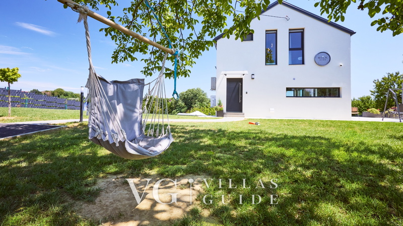 Villa M.I.L.A. Dvorište i vanjski dio objekta