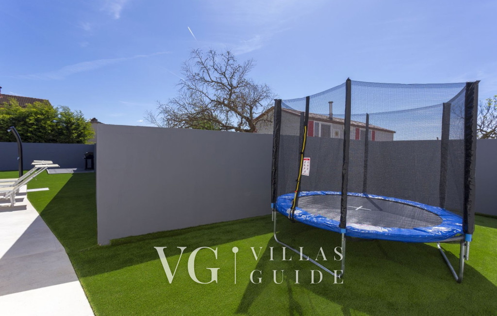 Villa Gali Additional content