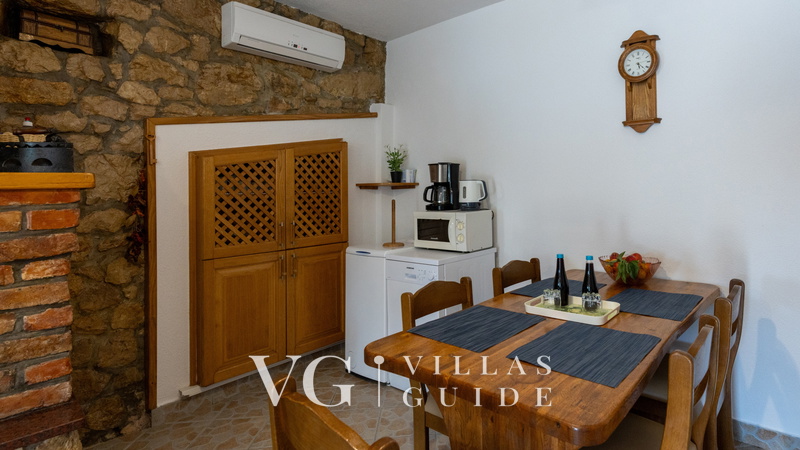 Beach house Jerko Kitchen