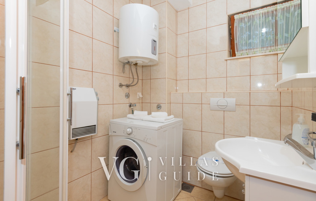 Villa Ivka - Omiš-Katuni Kupaonica