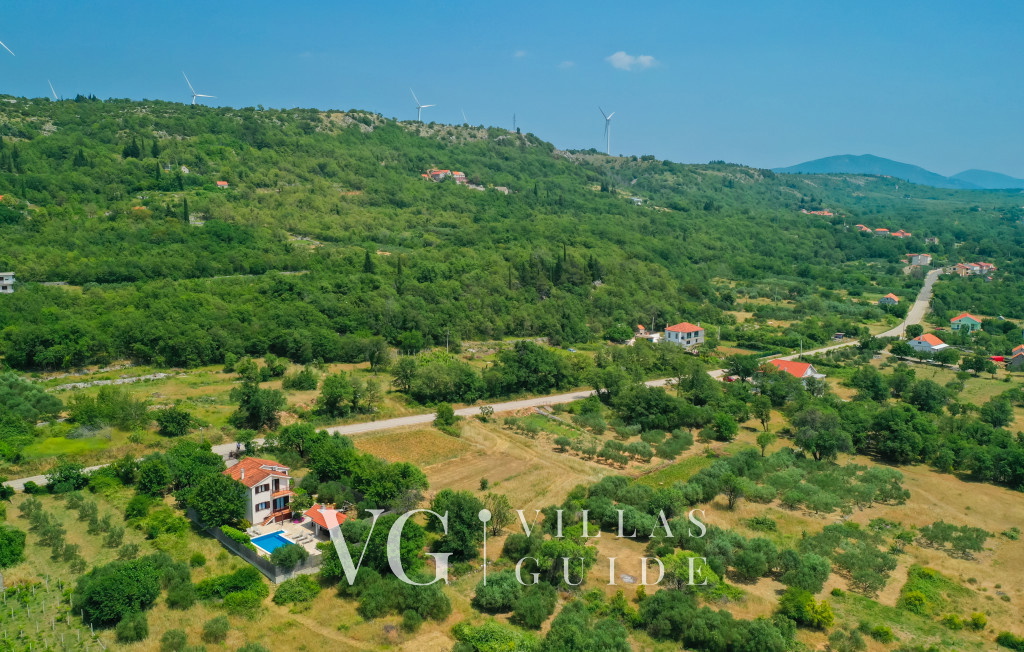 Villa Ivka - Omiš-Katuni Dvorište i vanjski dio objekta