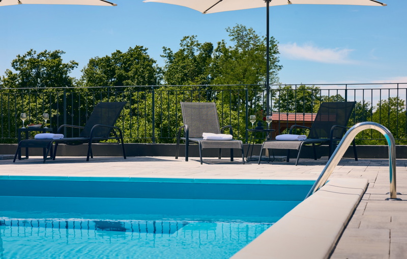 Villa Robinia Hill Residence