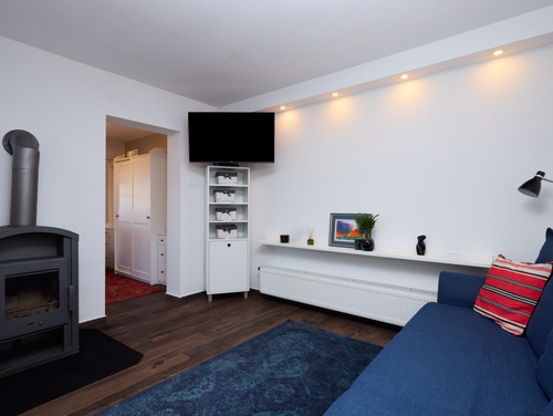 Villa Robinia Hill Residence