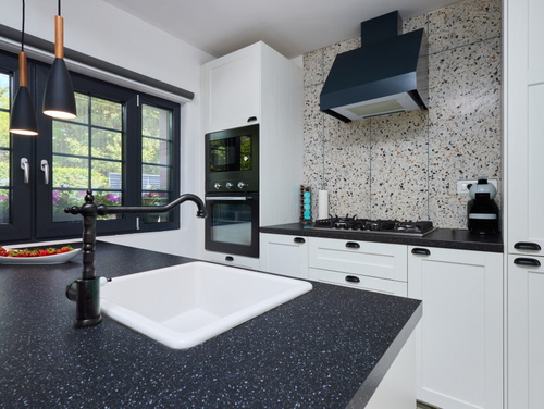 Villa Robinia Hill Residence