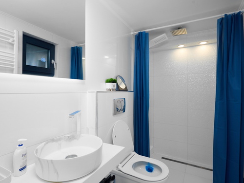 Villa Robinia Hill Residence