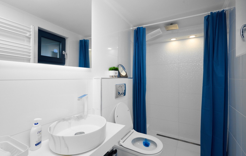 Villa Robinia Hill Residence