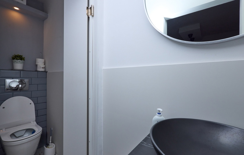 Villa Robinia Hill Residence