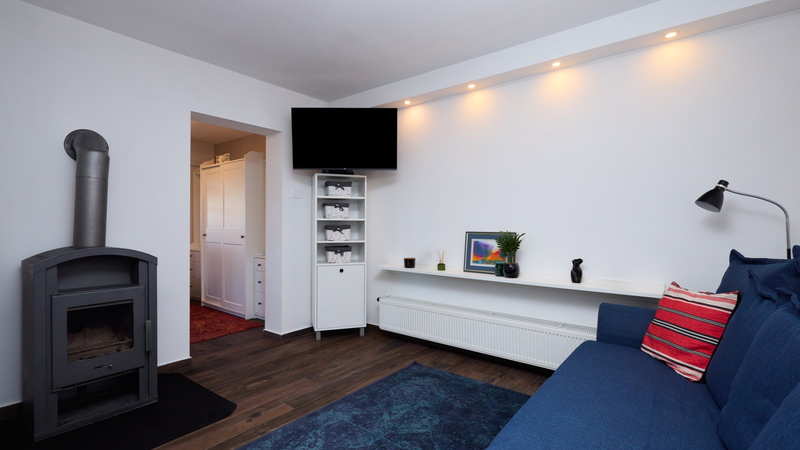 Villa Robinia Hill Residence