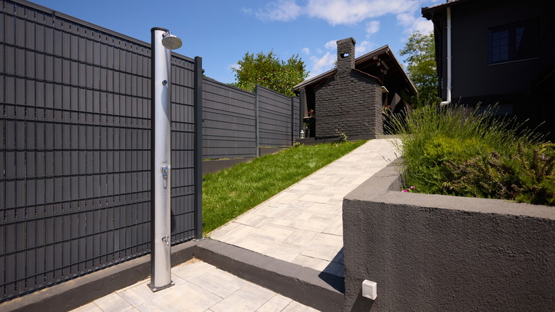 Villa Robinia Hill Residence